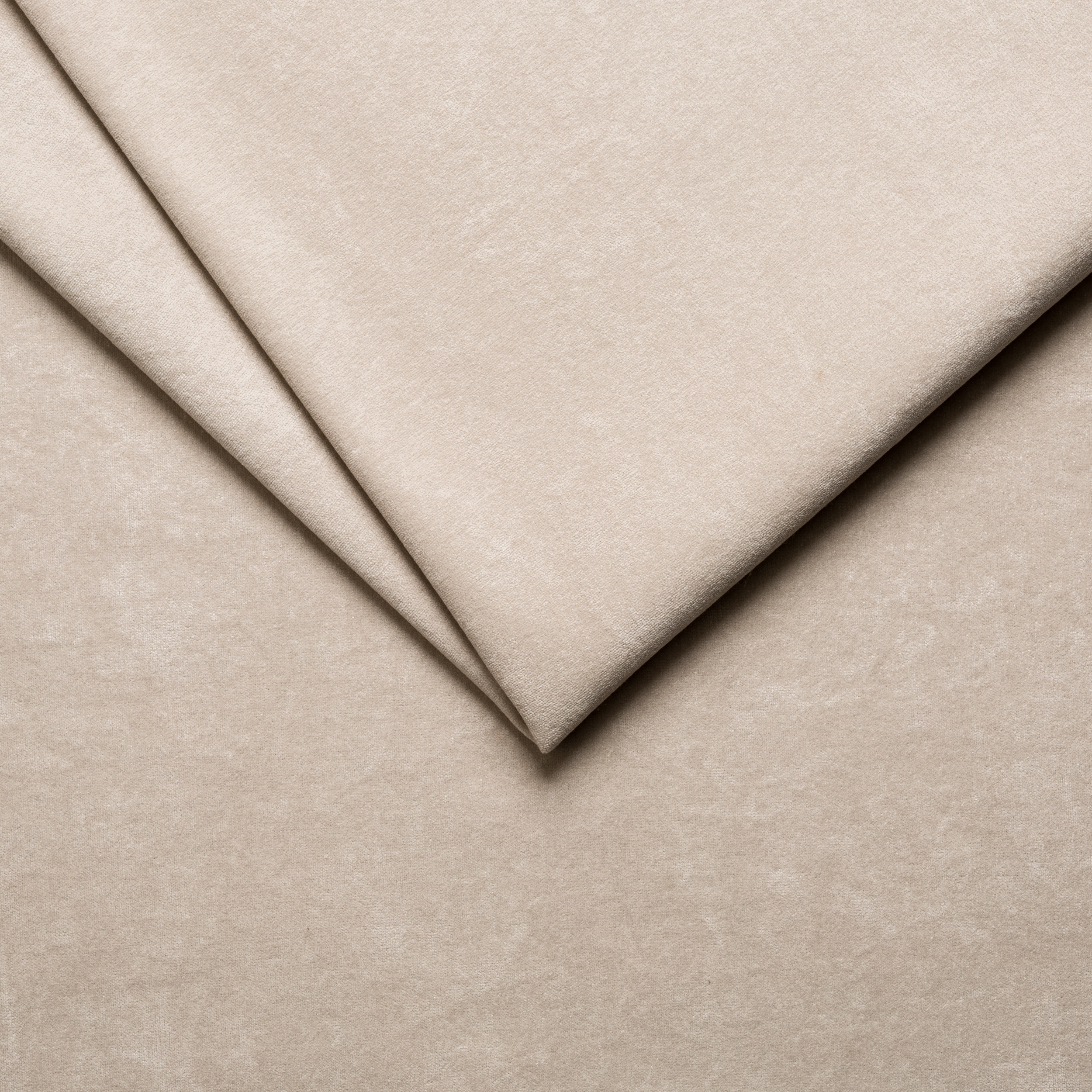 Vintage Velvet 2 Beige